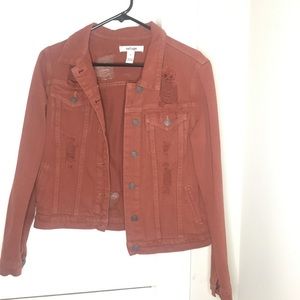 distressed maroon denim jacket #denimjacket
